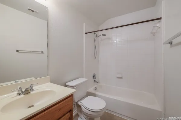 $2,250 | 15234 Redbird Manor, San Antonio, TX 78253