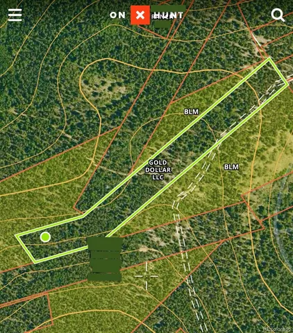 a view of a tennis court