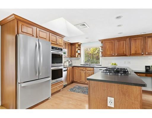 8 John Poulter Road Lexington, MA 02421 - Photo 2 of 22