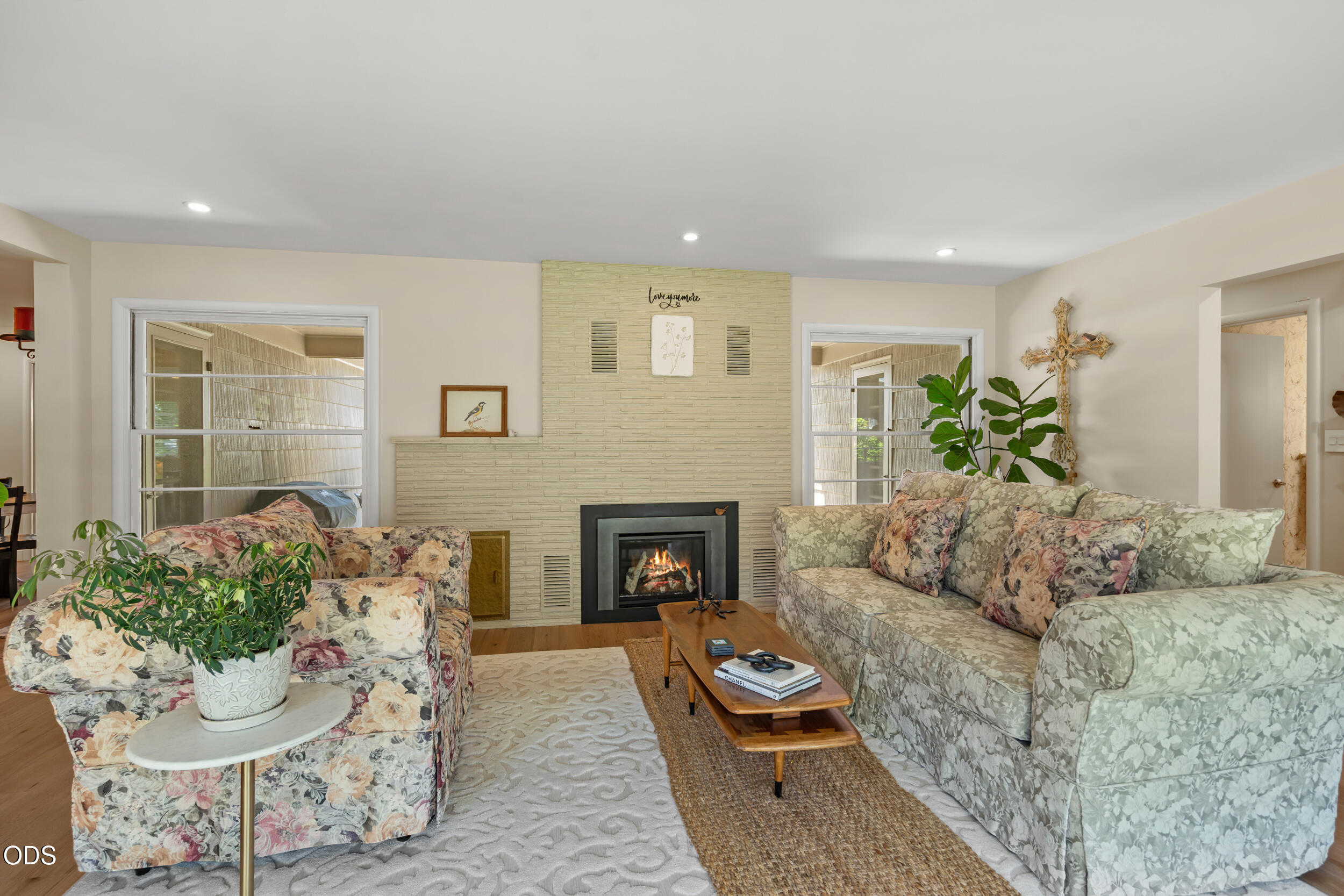 134 White Oak Road Medford, OR 97504 - Photo 9 of 64
