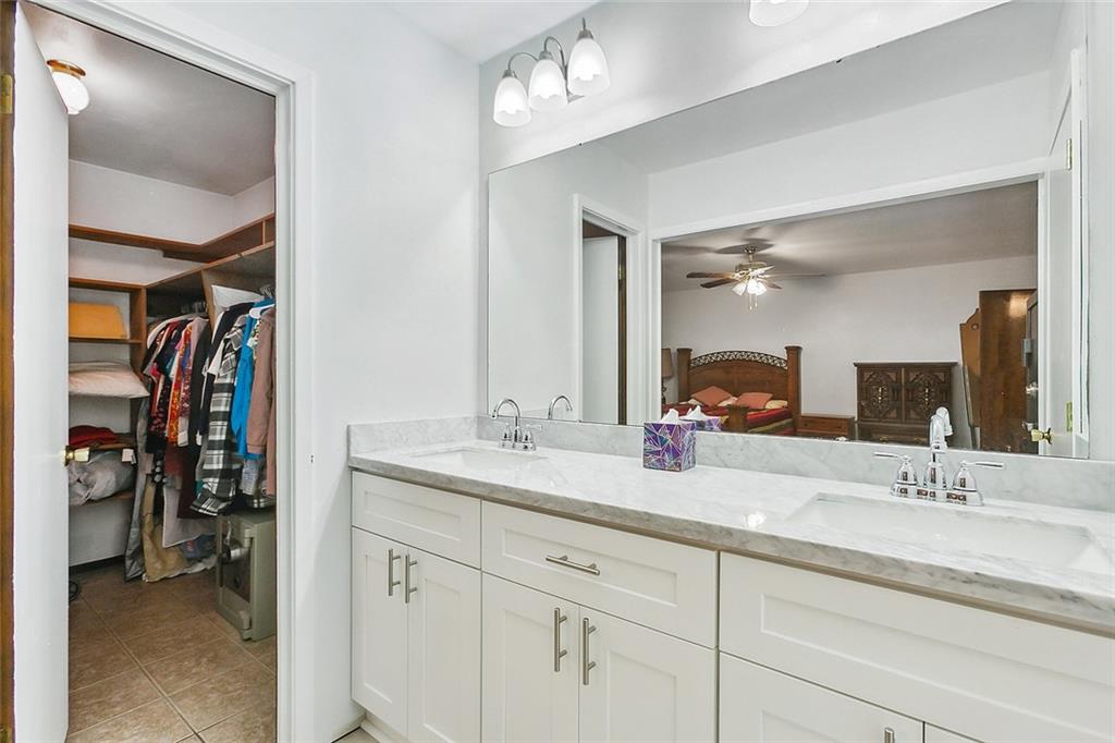 8820 Tanglewild Place River Ridge, LA 70123 - Photo 12 of 23 Gallery Image 12