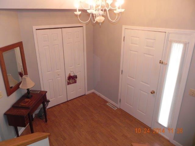 693 Bloody Gulch Road Dixon, IL 61021 - Photo 3 of 23