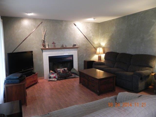693 Bloody Gulch Road Dixon, IL 61021 - Photo 7 of 23