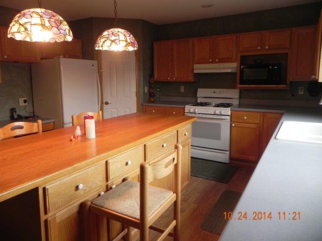 693 Bloody Gulch Road Dixon, IL 61021 - Photo 9 of 23