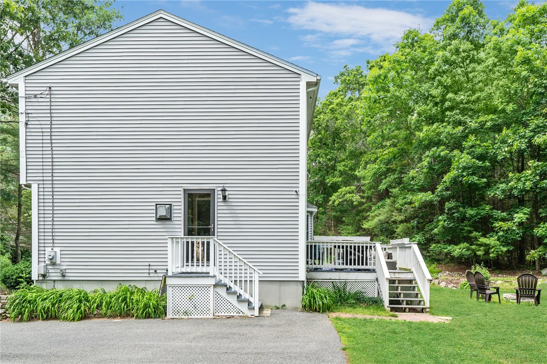 98 Foster Center Road Foster, RI 02825 - Photo 3 of 22