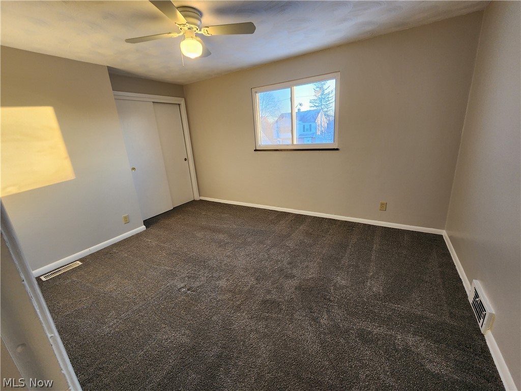 2452 Bromley Road Cleveland, OH 44118 - Photo 16 of 24