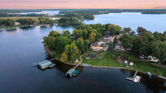 $2,795,000 | 3600 Tuxedo Road, Minnetrista, MN 55364