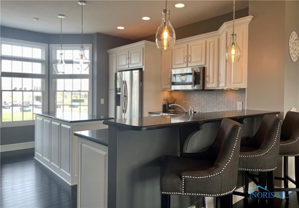 5166 Bostwick Road Perrysburg, OH 43551 - Photo 8 of 29 Gallery Image 8
