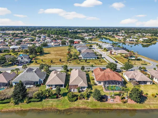$515,000 | 8852 Bridgeport Bay Circle, Mount Dora, FL 32757