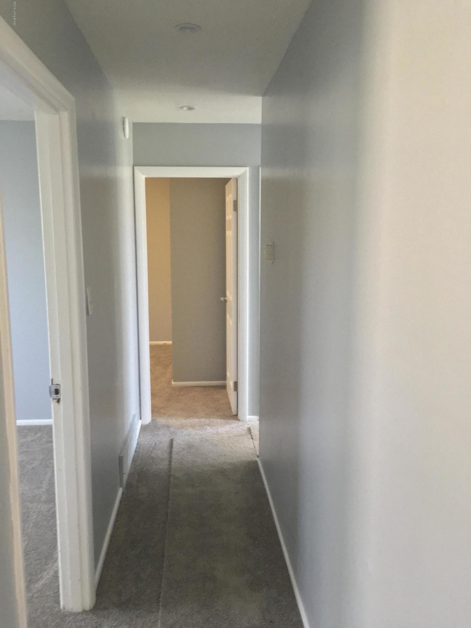 5112 Red Fern Road Louisville, KY 40218 - Photo 15 of 37 D5070B23-915B-4FD9-8BE7-D87018AA7569