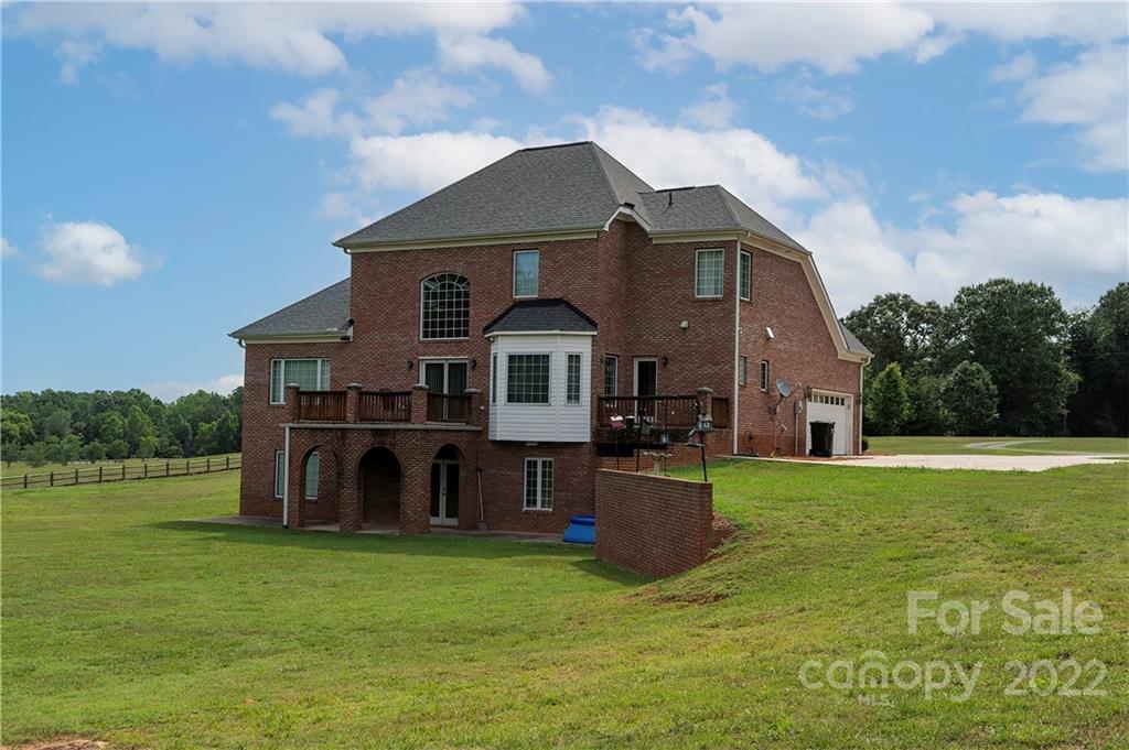 2131 St Marks Church Road Crouse, NC 28033 - Photo 5 of 36 Gallery Image 5