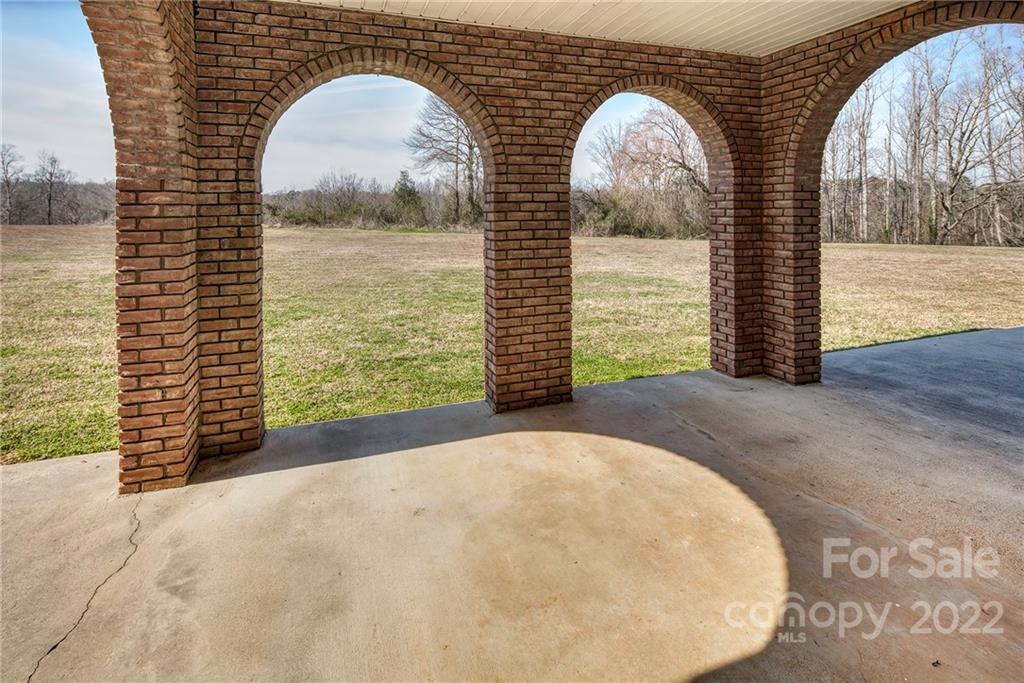 2131 St Marks Church Road Crouse, NC 28033 - Photo 7 of 36 Gallery Image 7