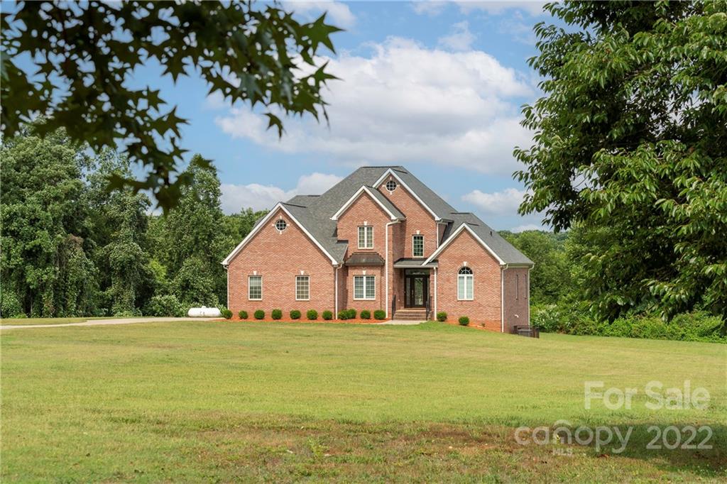 2131 St Marks Church Road Crouse, NC 28033 - Photo 8 of 36 Gallery Image 8