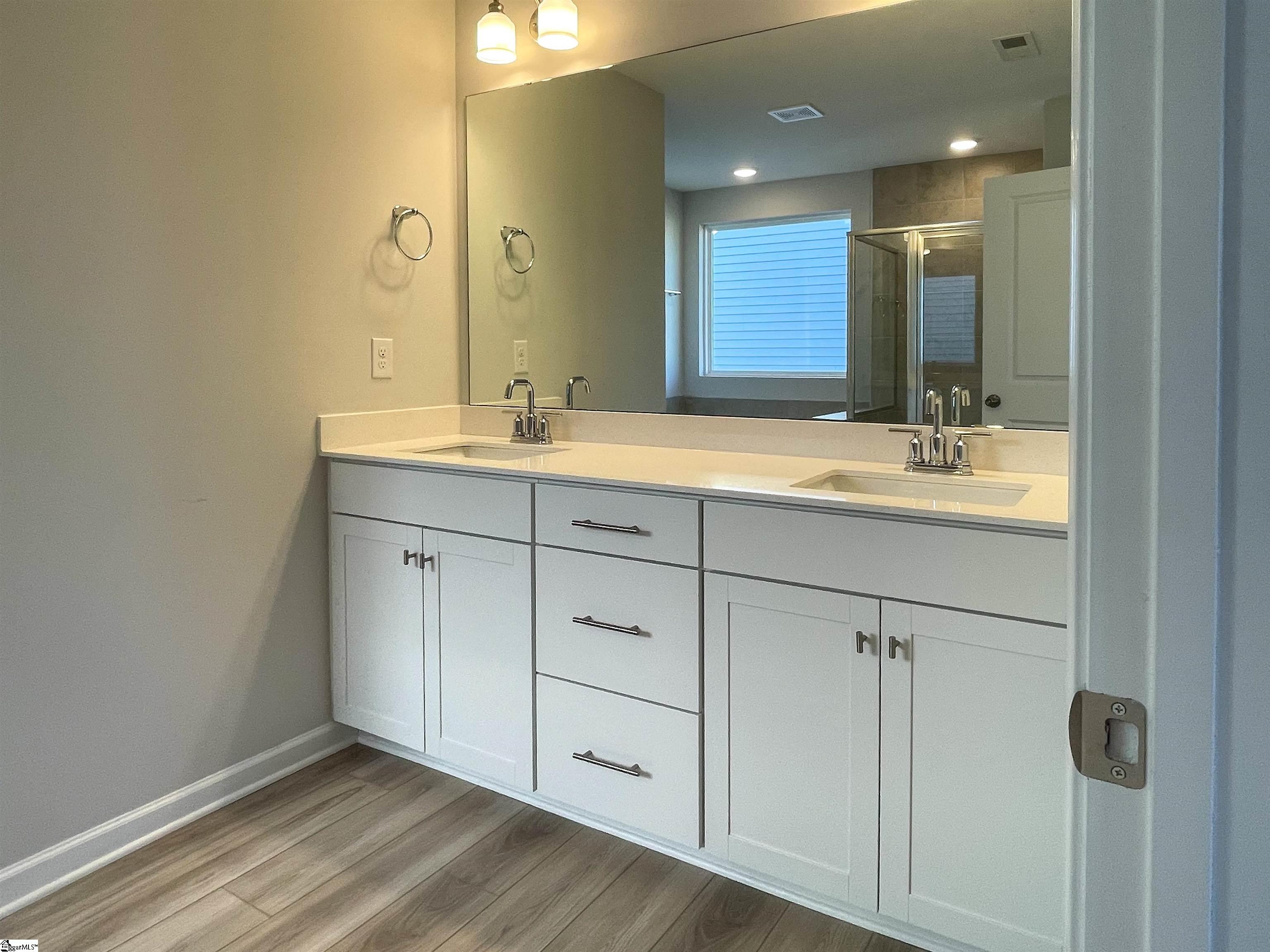 101 Pendergast Road Greenville, SC 29605 - Photo 14 of 22