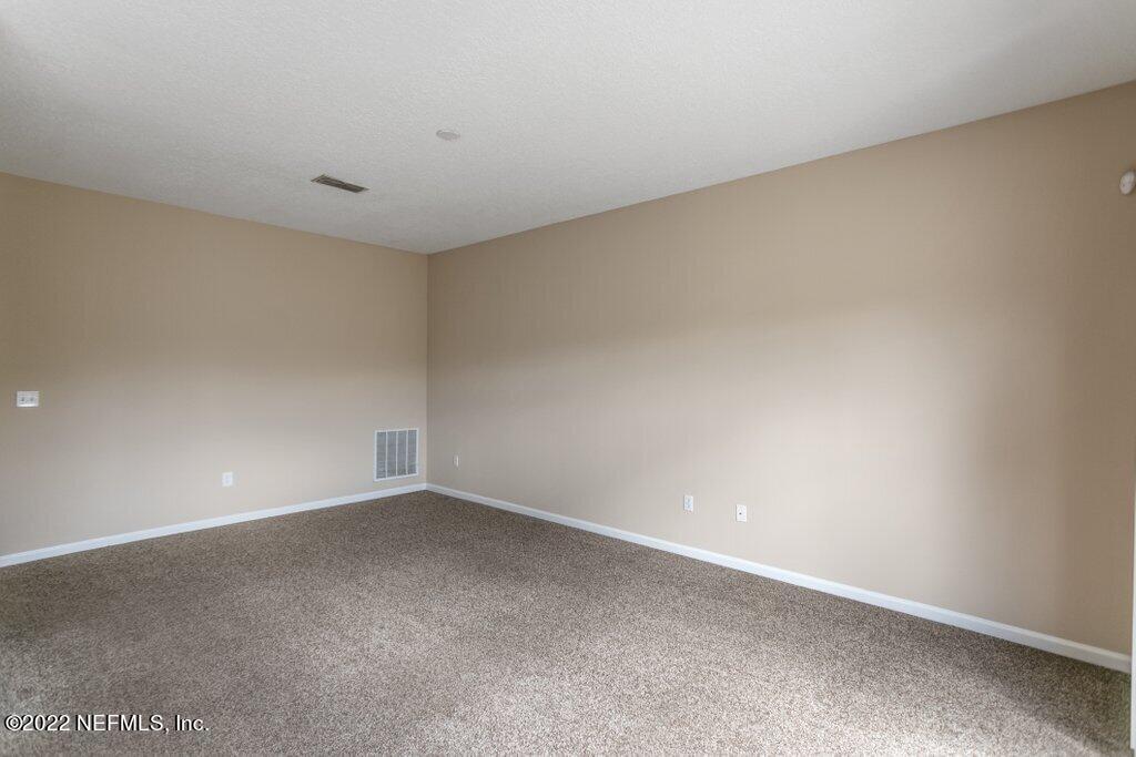5260 Collins Road, Unit 902 Jacksonville, FL 32244 - Photo 12 of 28 5260 Collins Rd Unit 902 (12).jpg-SMALL