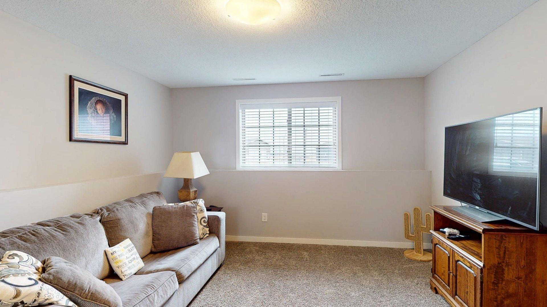 3974 Orchardview Lane Northwest Rochester, MN 55901 - Photo 27 of 57