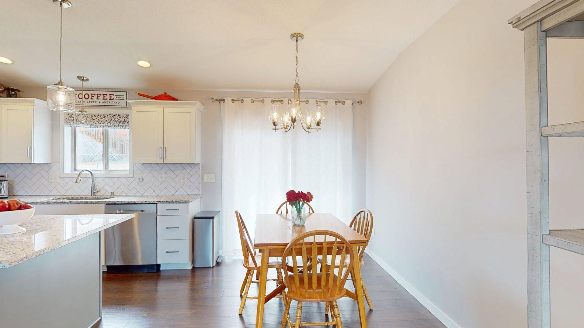 3974 Orchardview Lane Northwest Rochester, MN 55901 - Photo 6 of 57