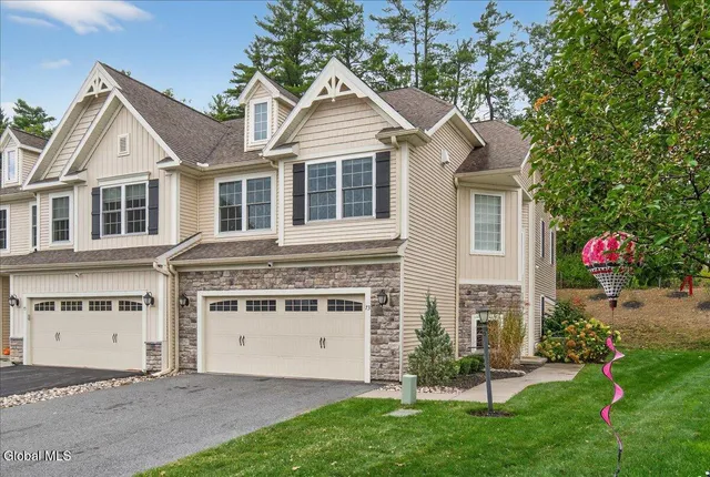 $499,900 | 73 Ordelia Lane, Round Lake, NY 12151