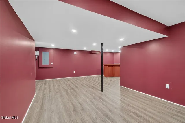 $499,900 | 73 Ordelia Lane, Round Lake, NY 12151