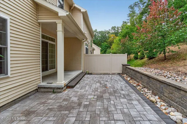 $499,900 | 73 Ordelia Lane, Round Lake, NY 12151