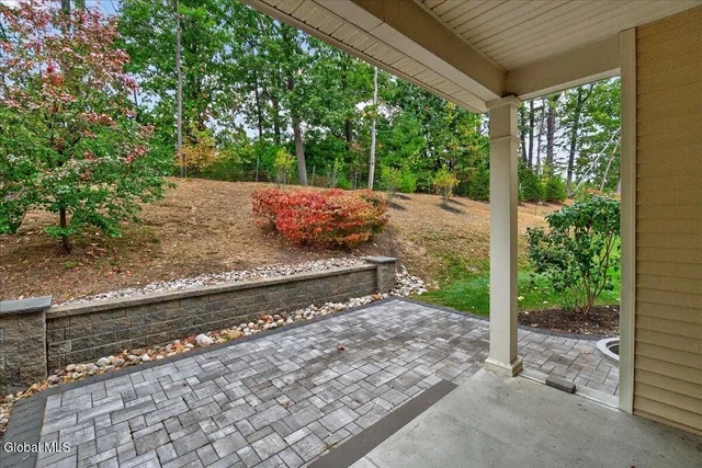 $499,900 | 73 Ordelia Lane, Round Lake, NY 12151