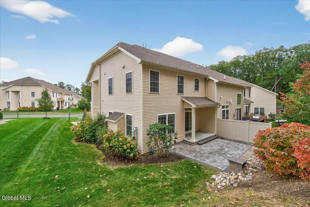 $499,900 | 73 Ordelia Lane, Round Lake, NY 12151