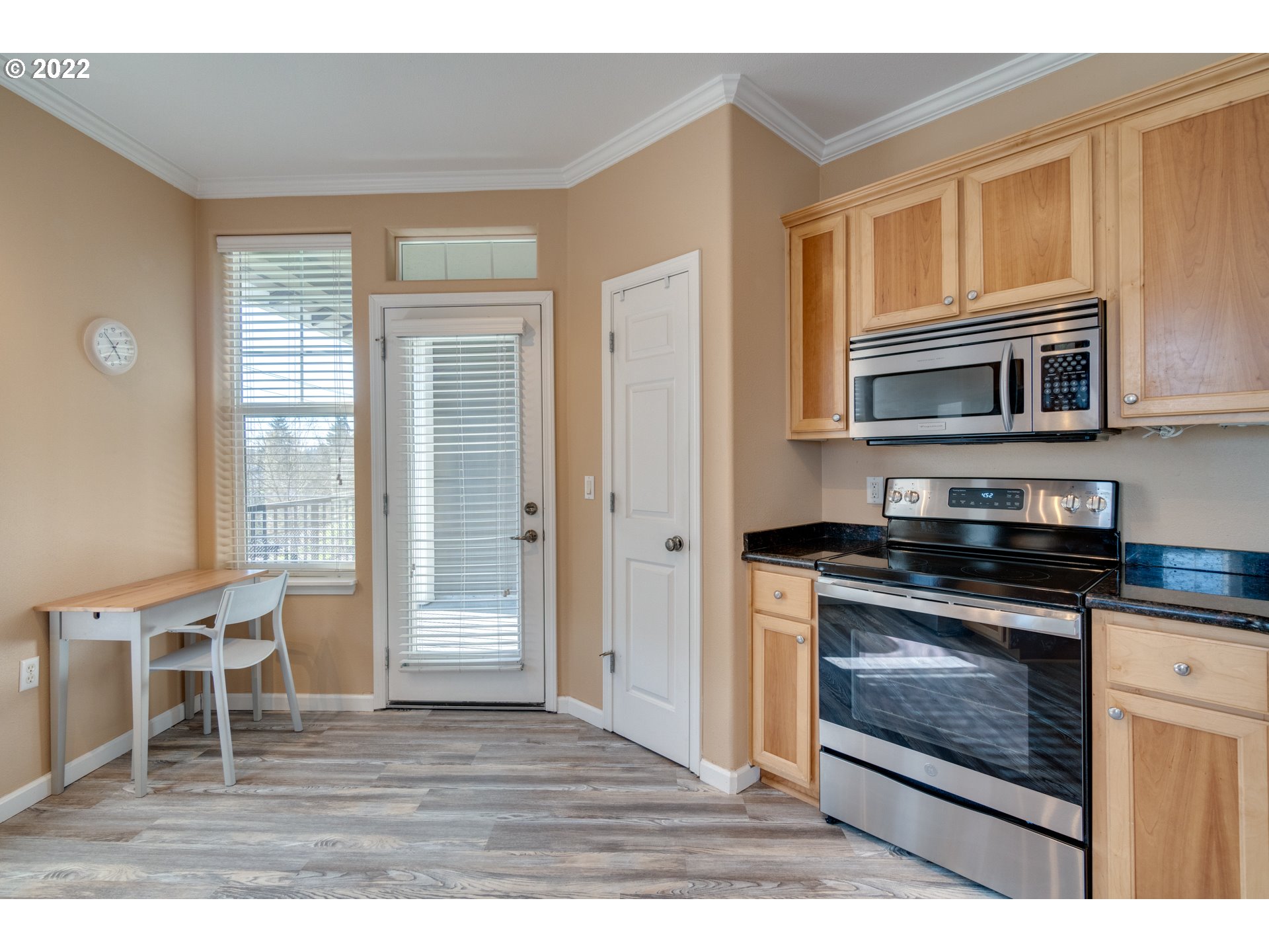 575 Springtree Lane West Linn, OR 97068 - Photo 11 of 25 Gallery Image 11