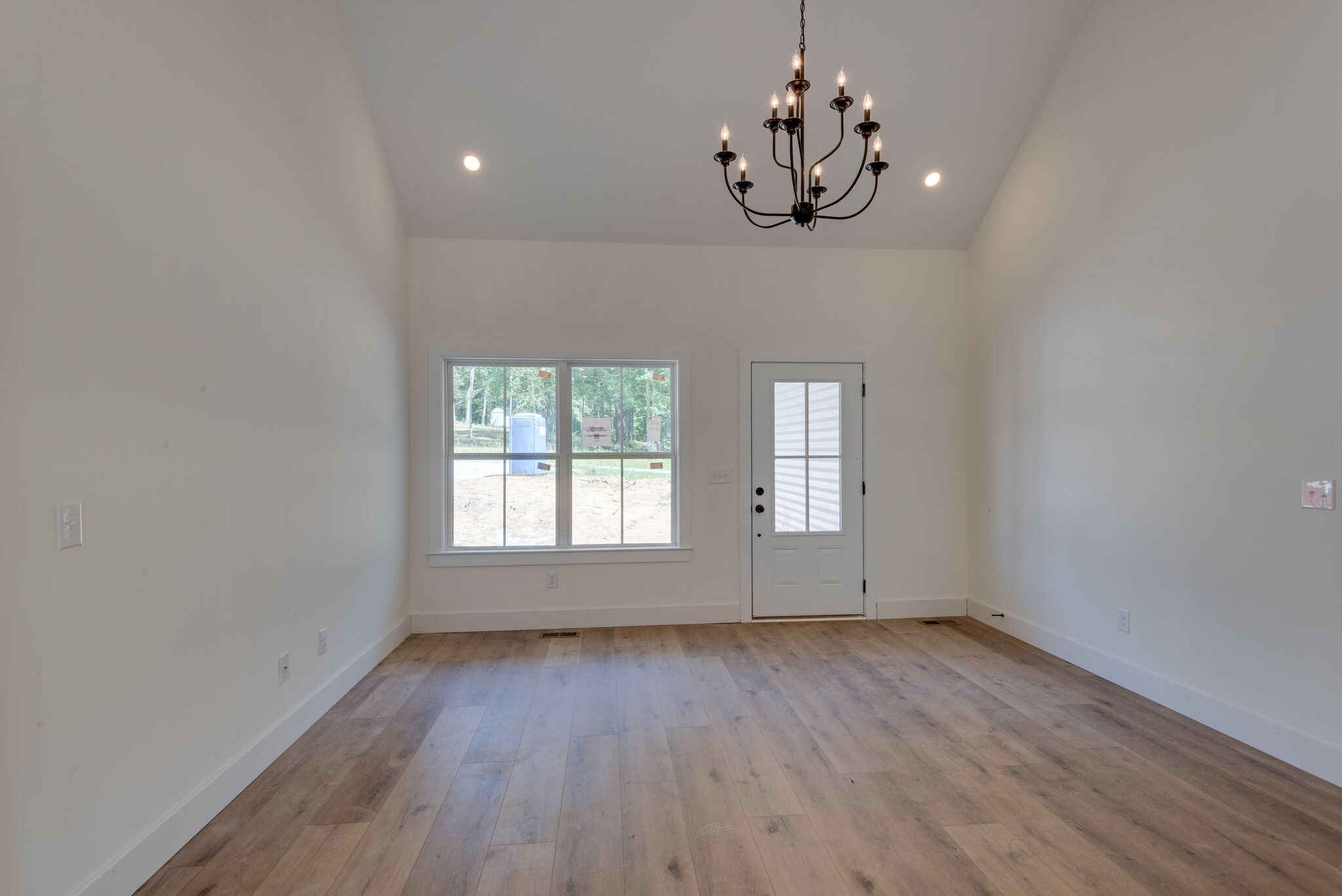114 Long Road Charlotte, TN 37036 - Photo 5 of 31 Gallery Image 5