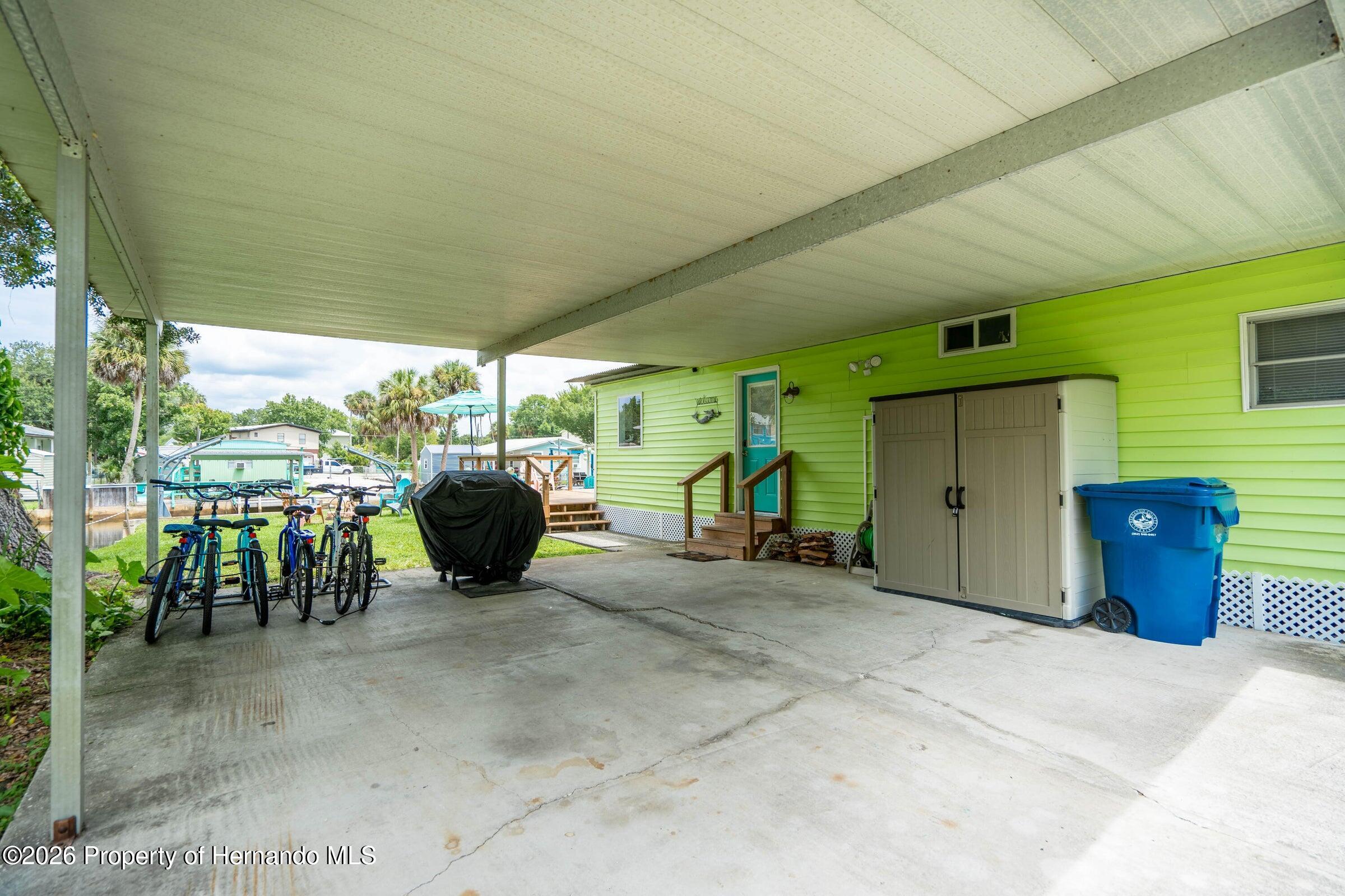 6051 Colony Circle Weeki Wachee, FL 34607 - Photo 46 of 47 20250723151336384698000000-o