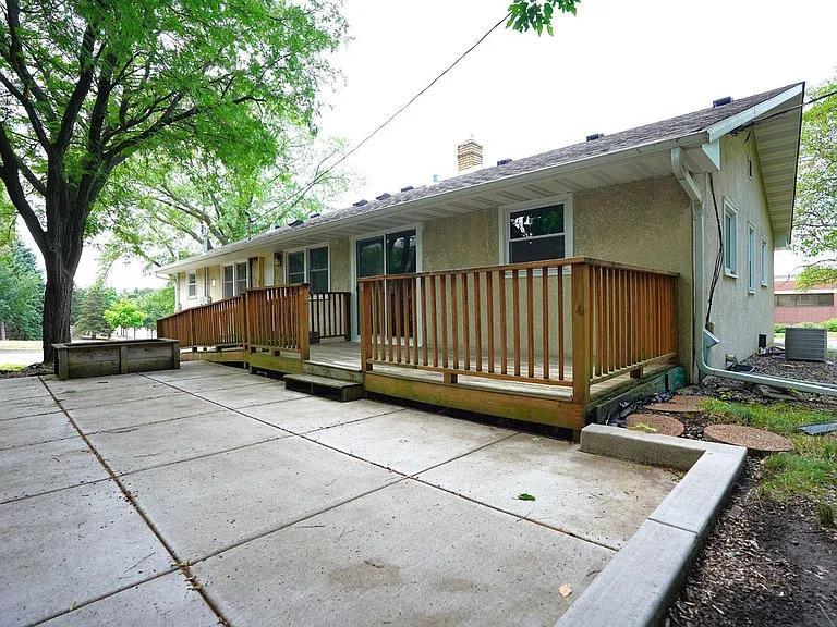 248 Ruth Street North St. Paul, MN 55119 - Photo 3 of 54