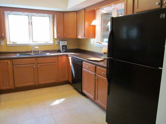 2990 North Bay View Road Angola, IN 46703 - Photo 7 of 14 Gallery Image 7