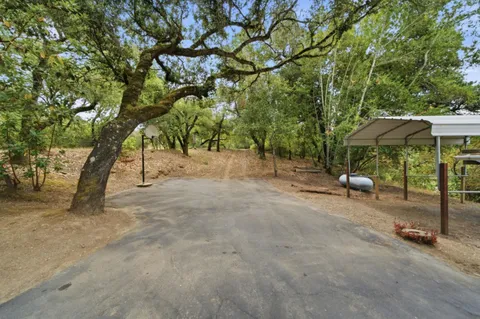 $1,498,000 | 2701 Rio Lindo Avenue, Healdsburg, CA 95448