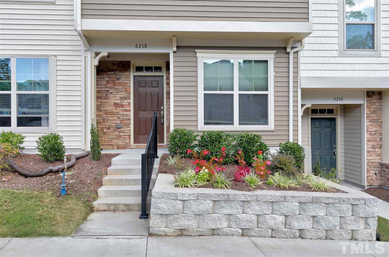 6218 Pesta Court Raleigh, NC 27612 - Photo 3 of 28