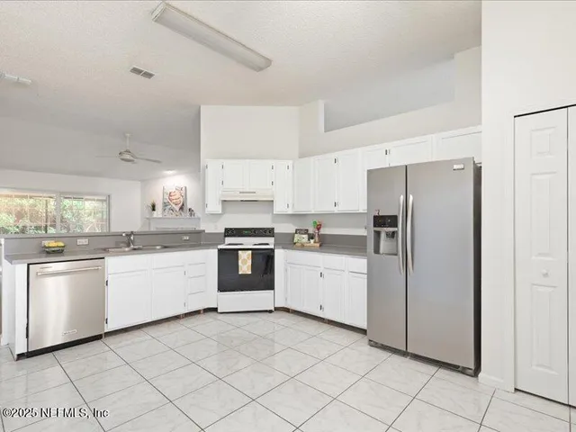 $407,000 | 12485 Hatton Chase Lane East, Jacksonville, FL 32258