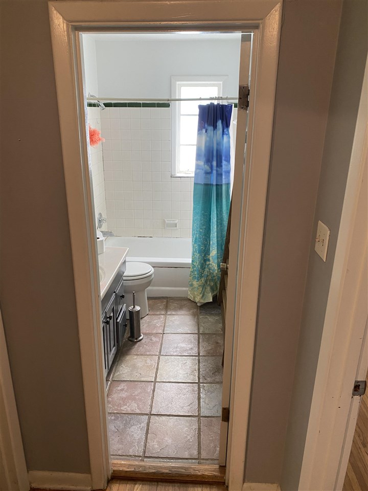 3814 Prescott Road Memphis, TN 38118 - Photo 12 of 22 a bathroom with a sink and a toilet
