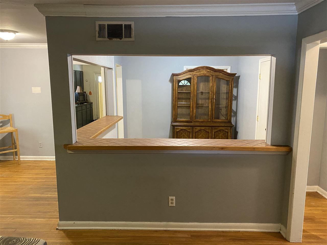 3814 Prescott Road Memphis, TN 38118 - Photo 5 of 22 a view of livingroom with furniture