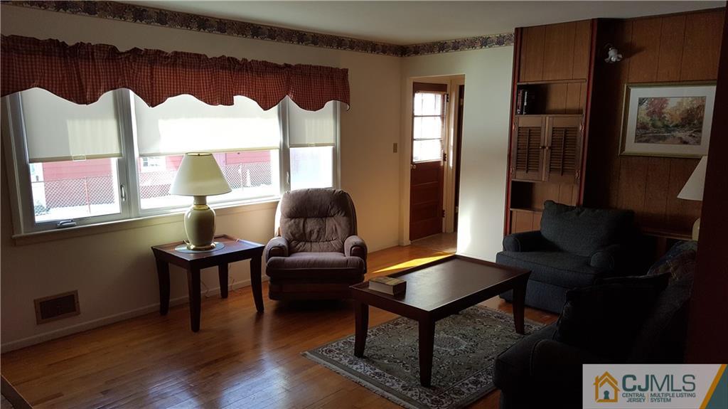 324 Colfax Road North Brunswick, NJ 08902 - Photo 8 of 23 Gallery Image 8