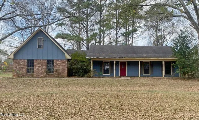 $154,900 | 107 Davis Rd Cove, Terry, MS 39170