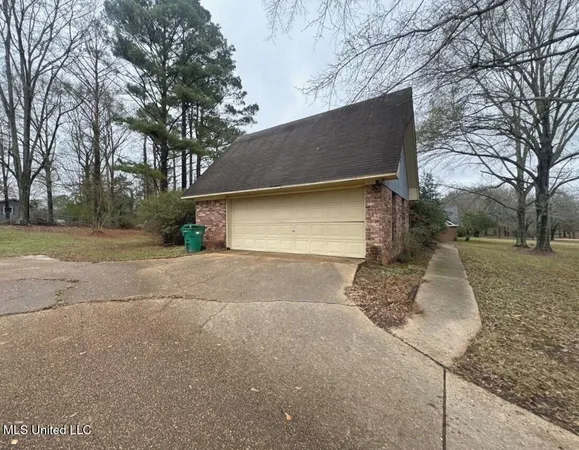 $144,900 | 107 Davis Rd Cove, Terry, MS 39170
