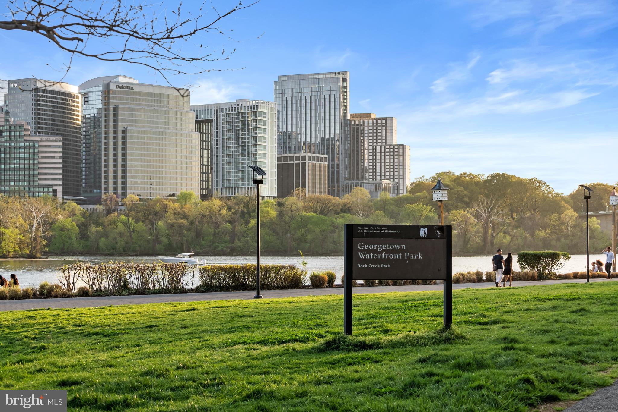 1007 Paper Mill Court, Unit 1007 Washington, DC 20007 - Photo 27 of 31 Community