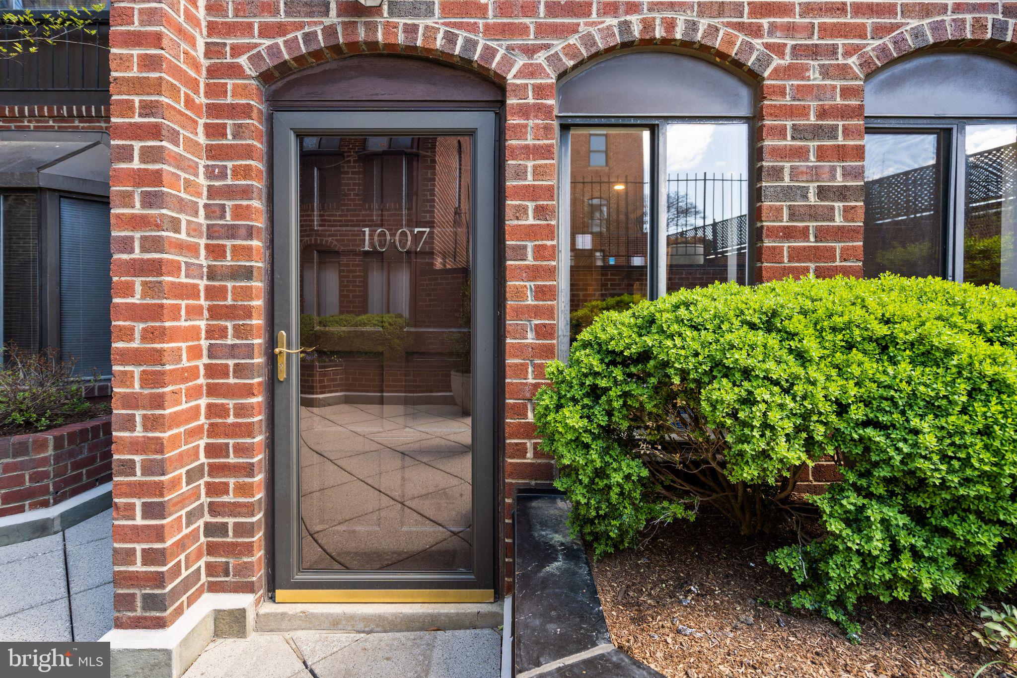 1007 Paper Mill Court, Unit 1007 Washington, DC 20007 - Photo 3 of 31 Unit entrance