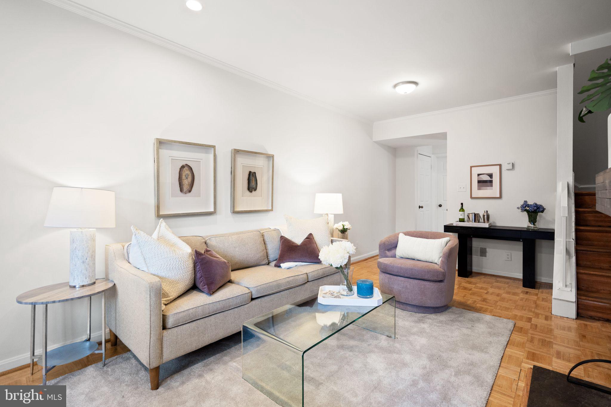 1007 Paper Mill Court, Unit 1007 Washington, DC 20007 - Photo 6 of 31 Living room