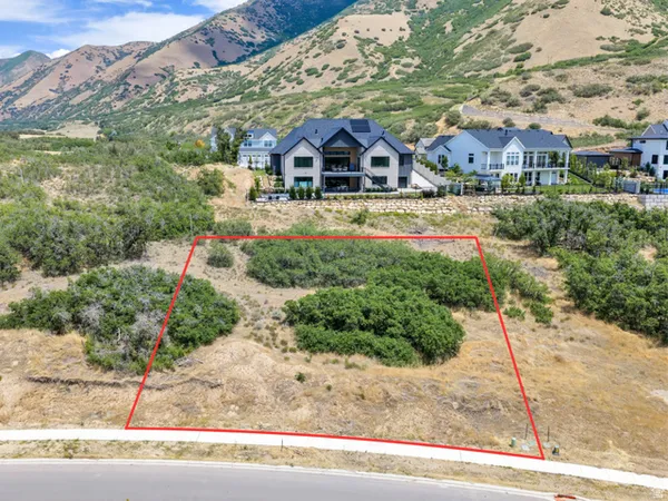 $300,000 | 3383 South Mapleton Estates Drive, Unit 18, Mapleton, UT 84664
