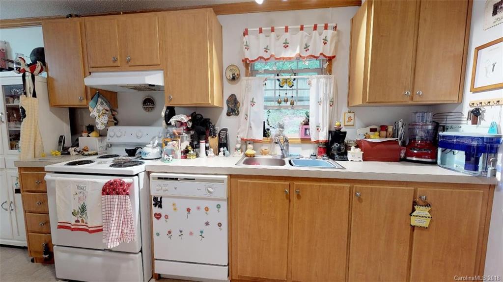 2522 Lytle Mountain Road Marion, NC 28752 - Photo 24 of 32 Gallery Image 24