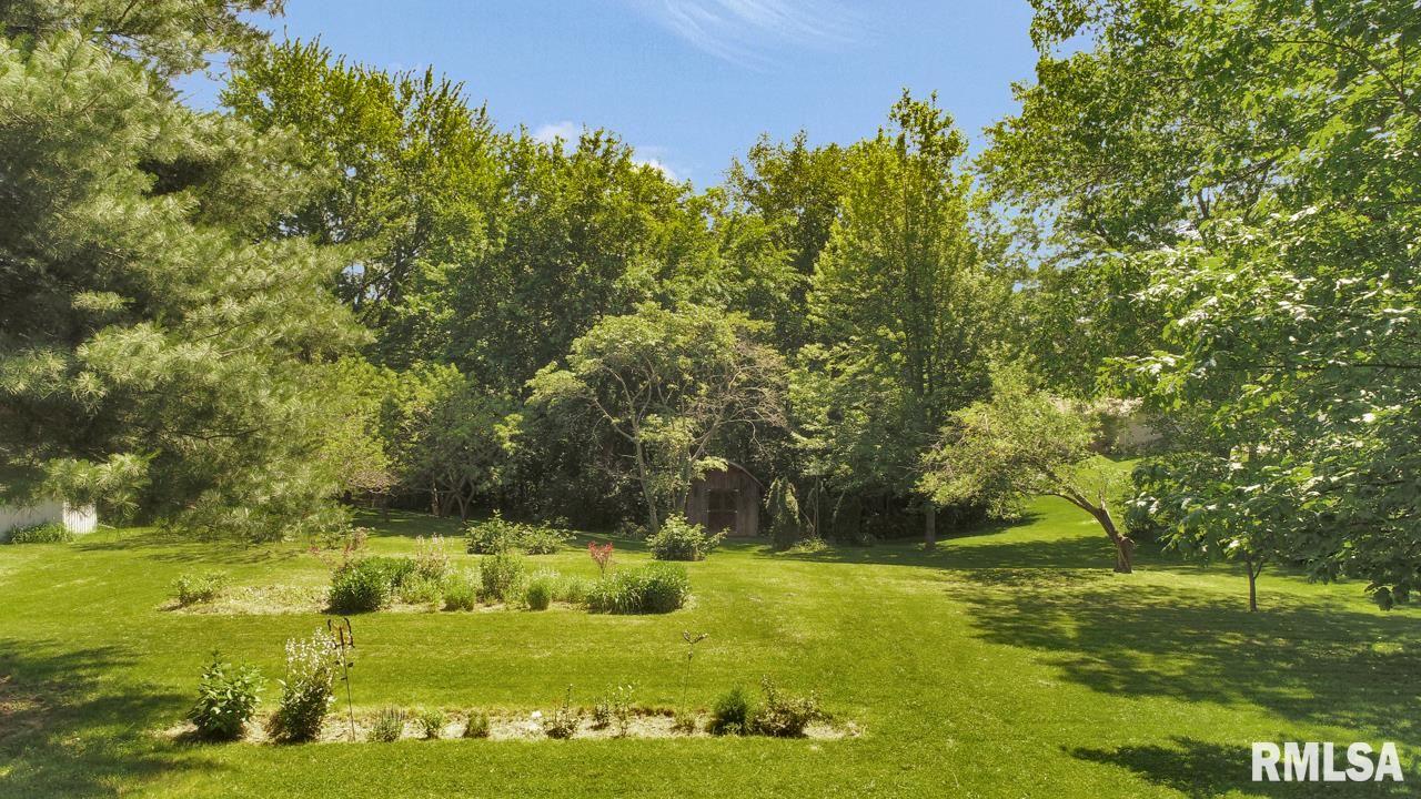 1905 Springfield Road East Peoria, IL 61611 - Photo 5 of 36 Gallery Image 5