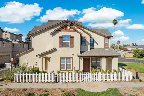 $680,000 | 860 Citation Court, Napa, CA 94559