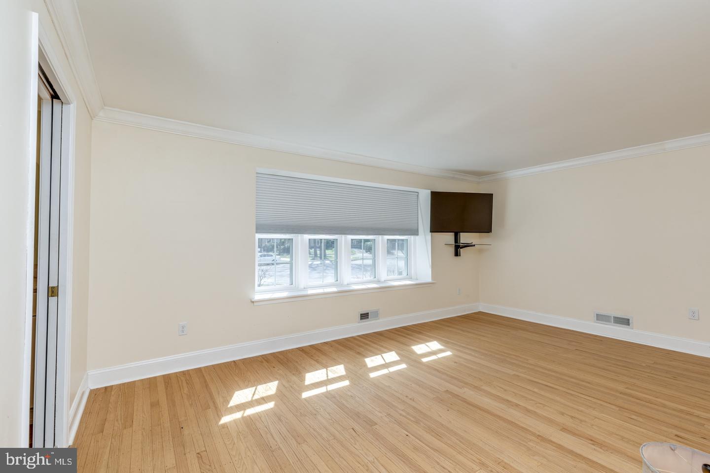10 Wexford Court Cherry Hill, NJ 08003 - Photo 25 of 56 Primary bedroom