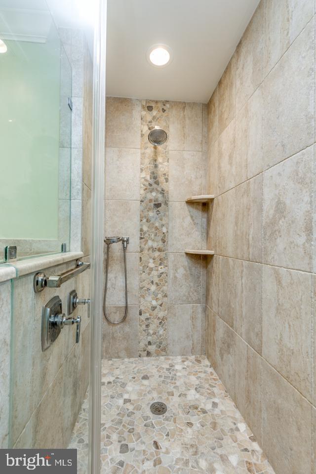 10 Wexford Court Cherry Hill, NJ 08003 - Photo 29 of 56