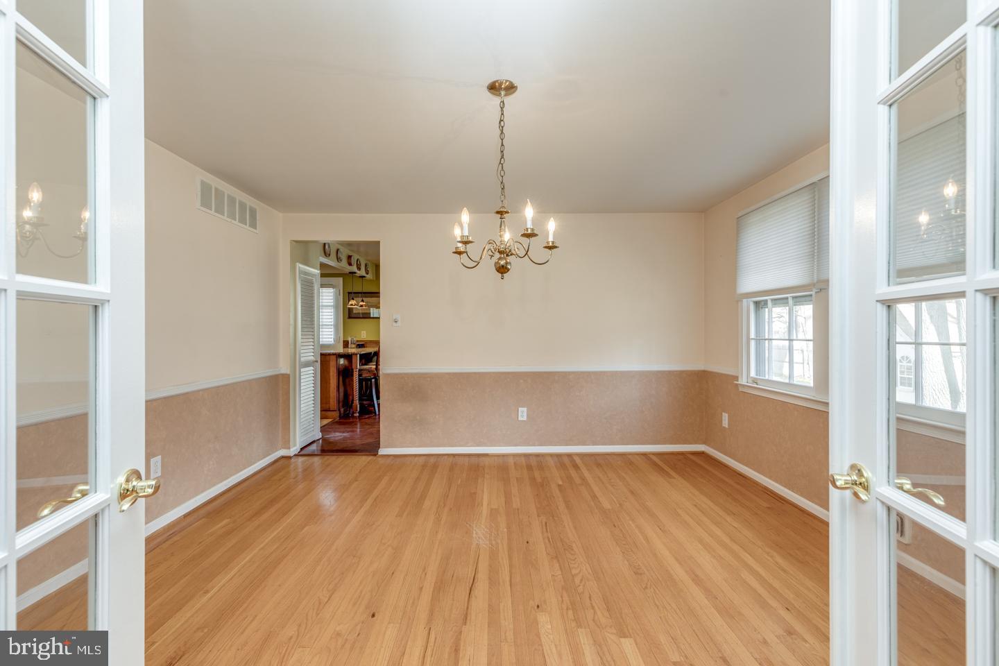 10 Wexford Court Cherry Hill, NJ 08003 - Photo 10 of 56 Dining room with french doors