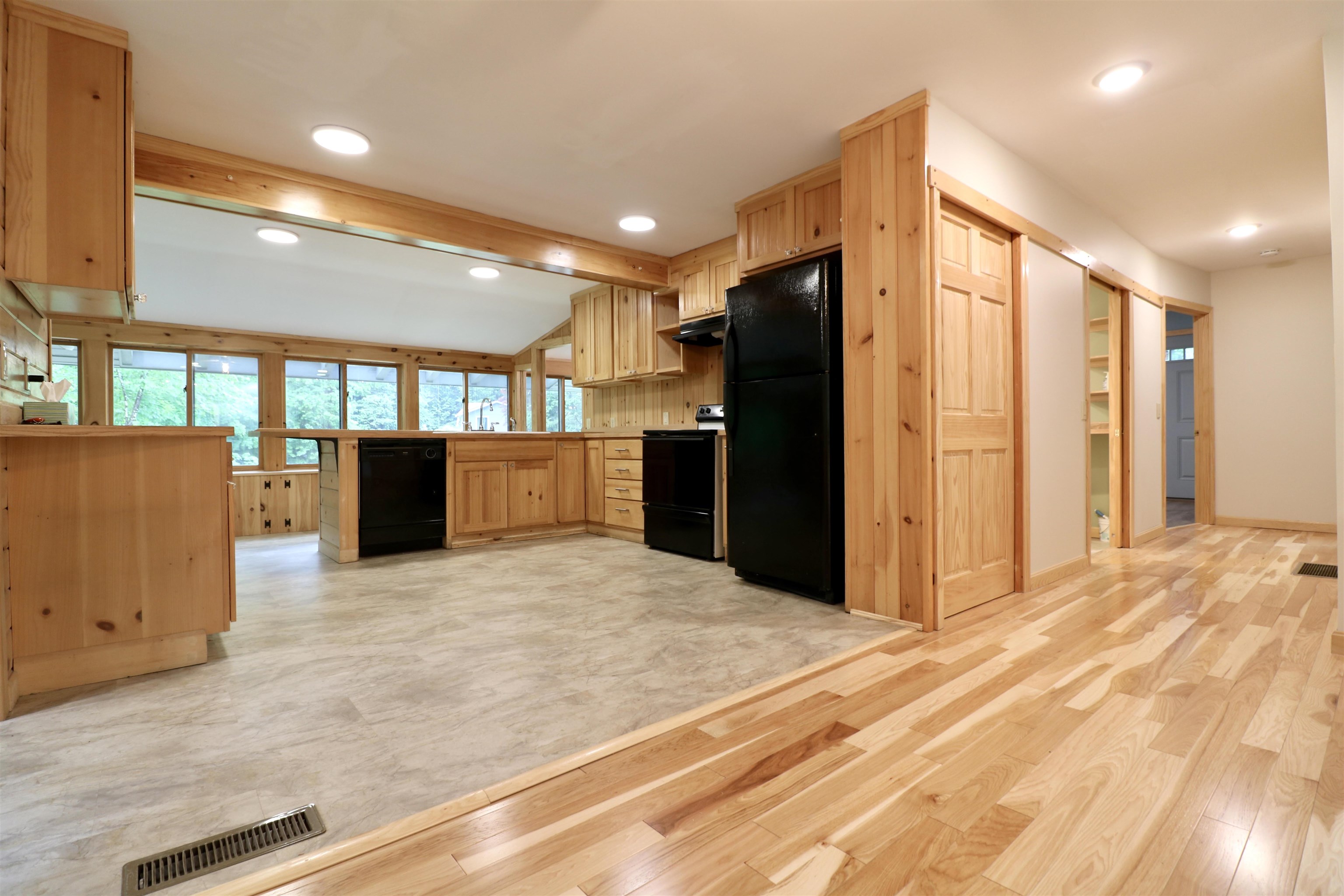 511 Deer Meadow Road Webster, NH 03303 - Photo 4 of 18 Gallery Image 4